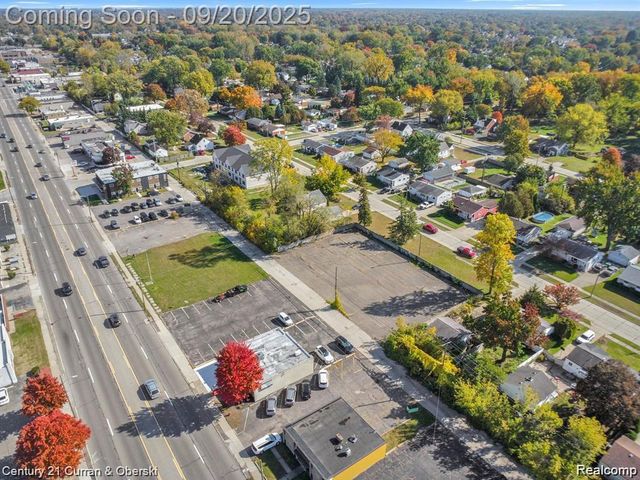 30759 Ford Road C, Garden City, MI 48135