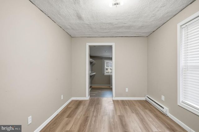 40 MABLE LN, Berkeley Springs, WV 25411