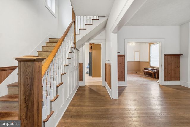 40 MABLE LN, Berkeley Springs, WV 25411