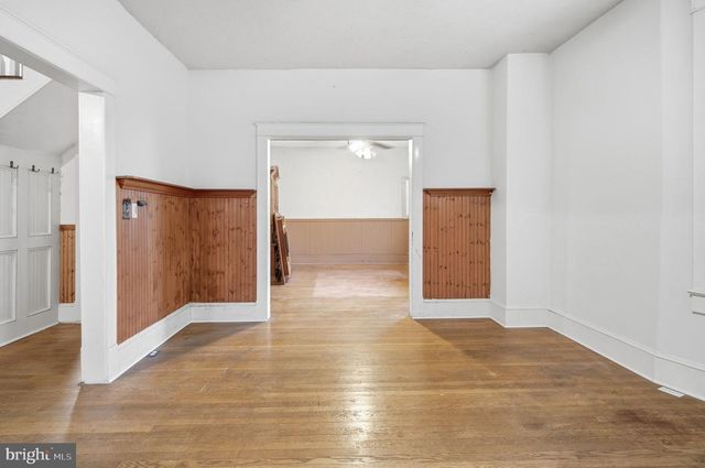 40 MABLE LN, Berkeley Springs, WV 25411