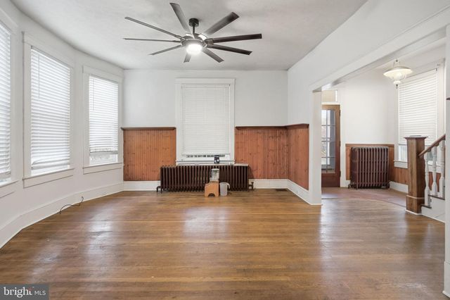 40 MABLE LN, Berkeley Springs, WV 25411