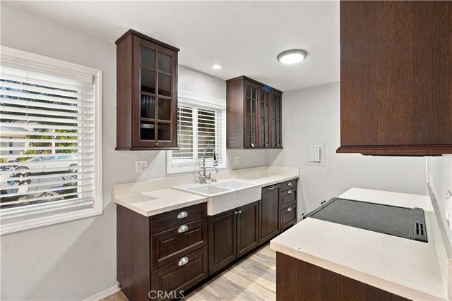 725 Coronado Ave 112, Long Beach, CA 90804