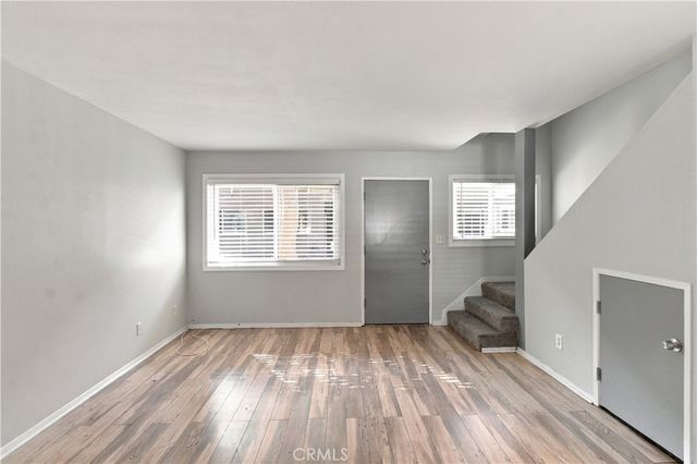 725 Coronado Ave 112, Long Beach, CA 90804
