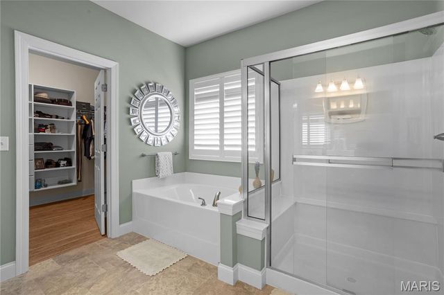 101 Countryshire Drive, Lake St Louis, MO 63367