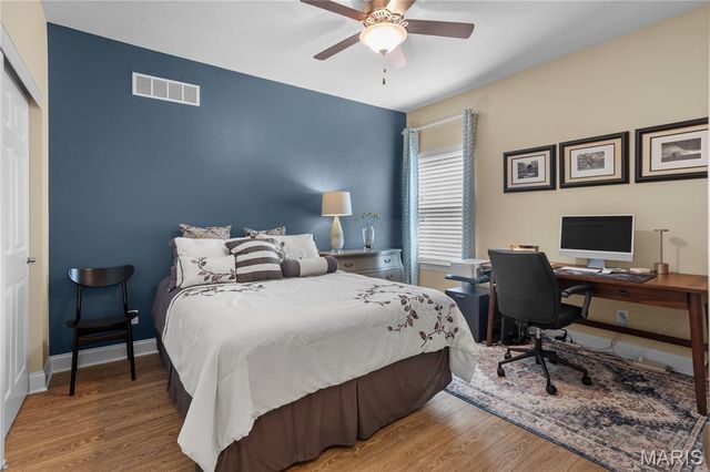 101 Countryshire Drive, Lake St Louis, MO 63367
