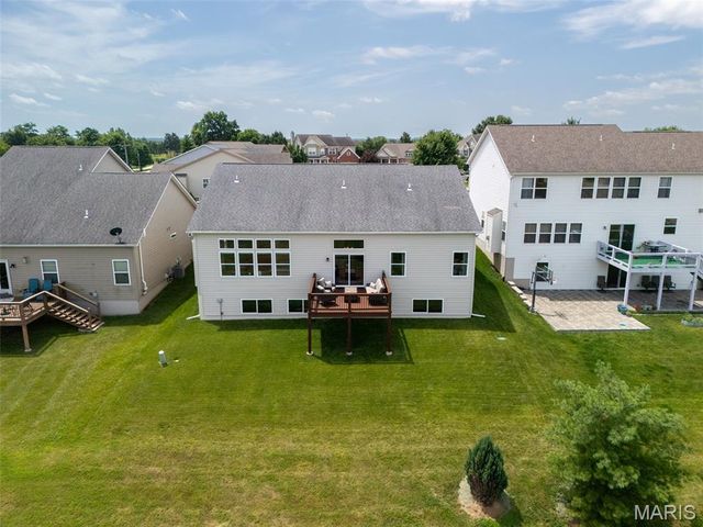 101 Countryshire Drive, Lake St Louis, MO 63367