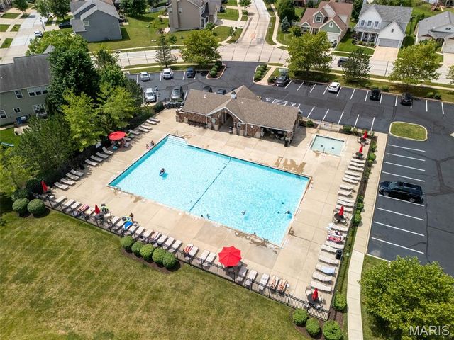 101 Countryshire Drive, Lake St Louis, MO 63367