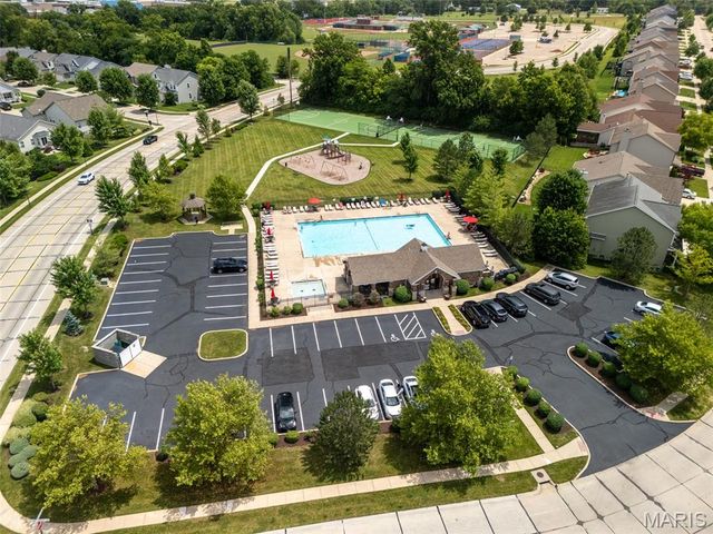 101 Countryshire Drive, Lake St Louis, MO 63367