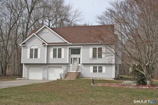 75 Brindlewood Path, Colchester, CT 06415