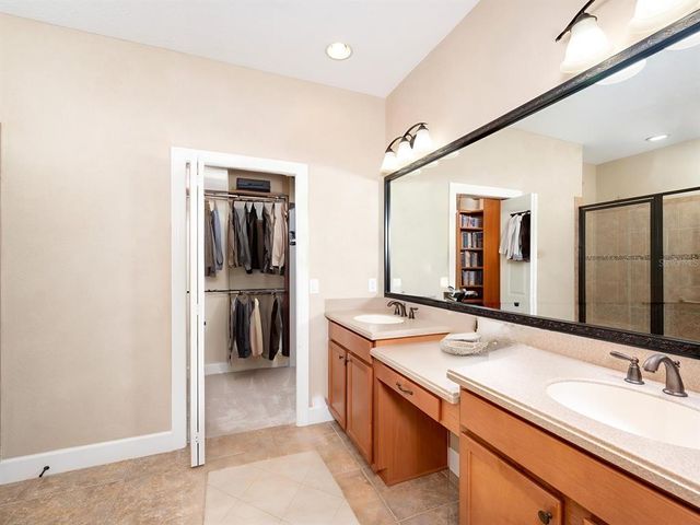 4949 SAVONA RUN, Bradenton, FL 34211