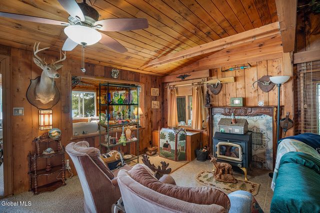 568 Scotts Lake Road, Salem, NY 12865
