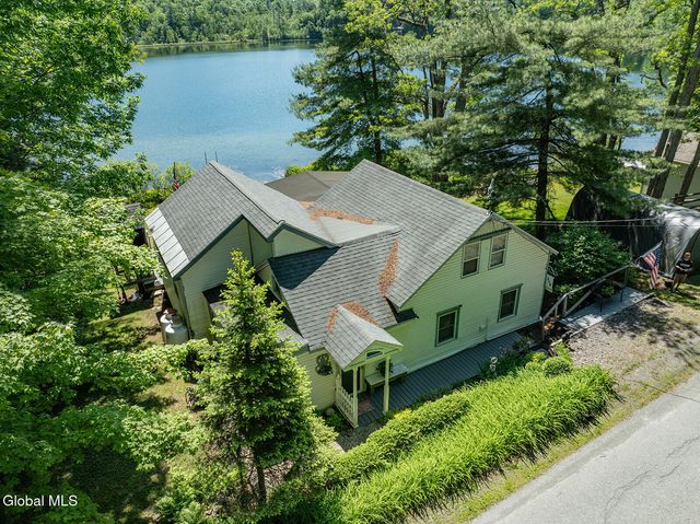 568 Scotts Lake Road, Salem, NY 12865