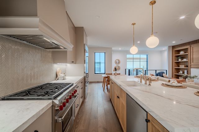 4114 Emerson Avenue 6, University Park, TX 75205