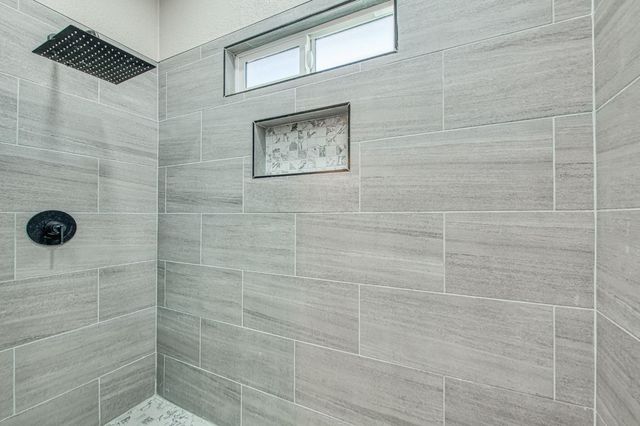 1601 19th Avenue, Kingsburg, CA 93631