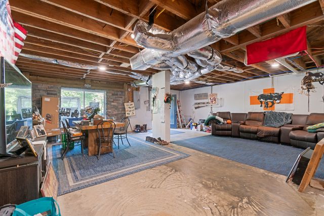 2981 Summertown Hwy, Summertown, TN 38483