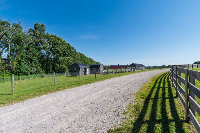 2981 Summertown Hwy, Summertown, TN 38483