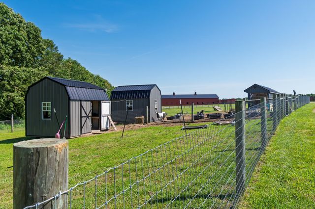 2981 Summertown Hwy, Summertown, TN 38483