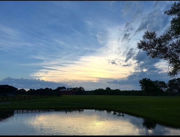 2981 Summertown Hwy, Summertown, TN 38483