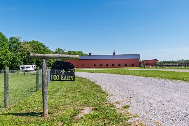 2981 Summertown Hwy, Summertown, TN 38483