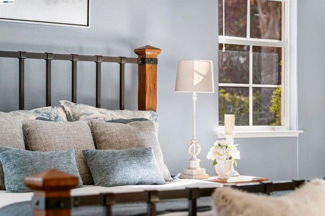 1635 Embassy Cir, Livermore, CA 94550