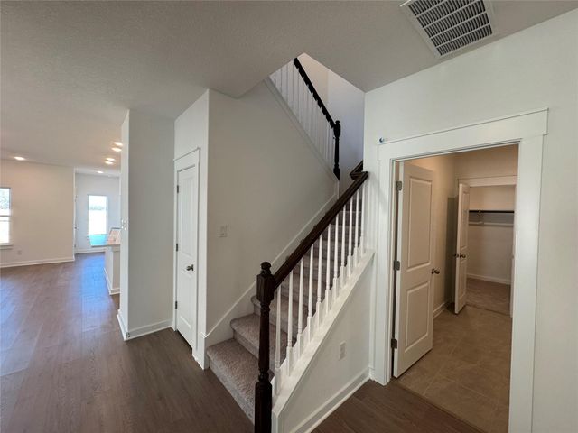 408 Quail Convey DR, Jarrell, TX 76537