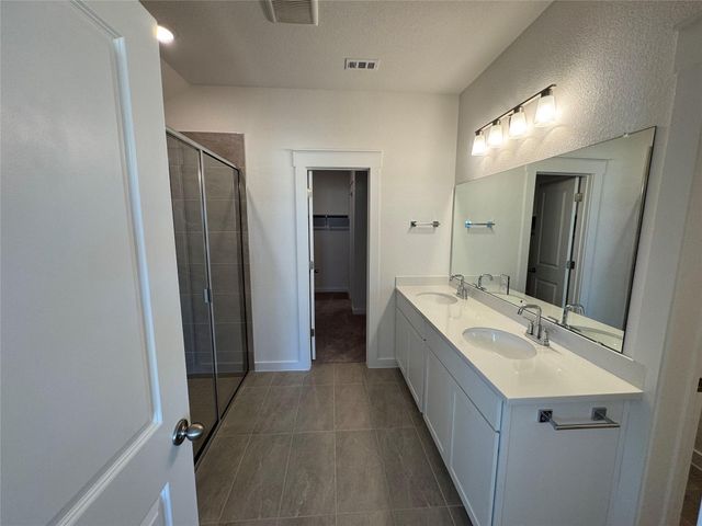 408 Quail Convey DR, Jarrell, TX 76537