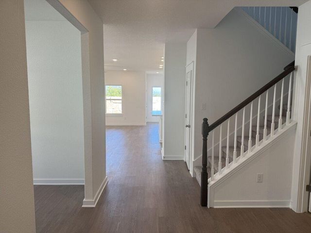 408 Quail Convey DR, Jarrell, TX 76537