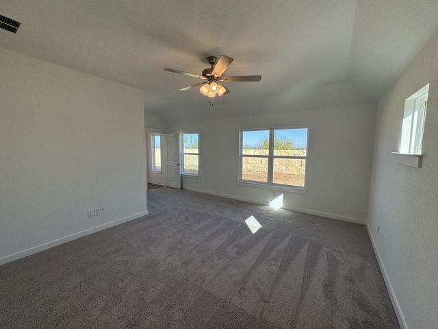 408 Quail Convey DR, Jarrell, TX 76537