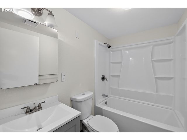 8405 Ne 149TH Ave, Vancouver, WA 98682