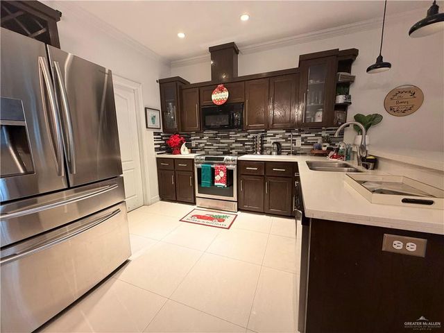 3007 S L S Lane, Mcallen, TX 78503