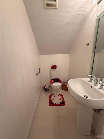 3007 S L S Lane, Mcallen, TX 78503