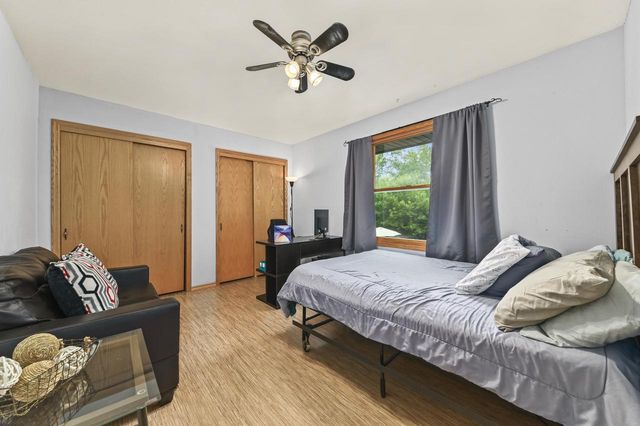3640 E Northbrook BOULEVARD, Oak Creek, WI 53154
