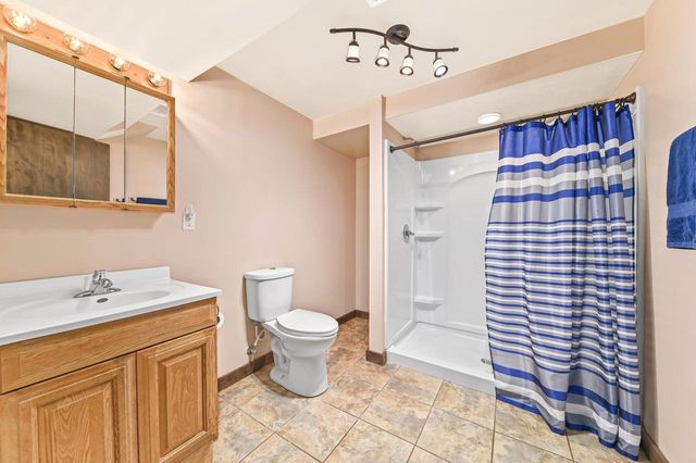 3640 E Northbrook BOULEVARD, Oak Creek, WI 53154