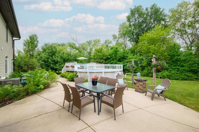 3640 E Northbrook BOULEVARD, Oak Creek, WI 53154