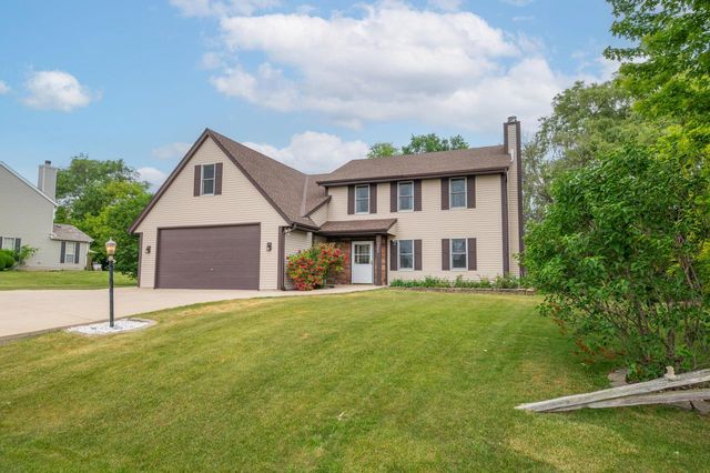 3640 E Northbrook BOULEVARD, Oak Creek, WI 53154