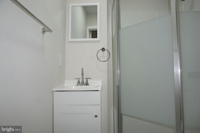 105 N DIAMOND ST, Clifton Heights, PA 19018