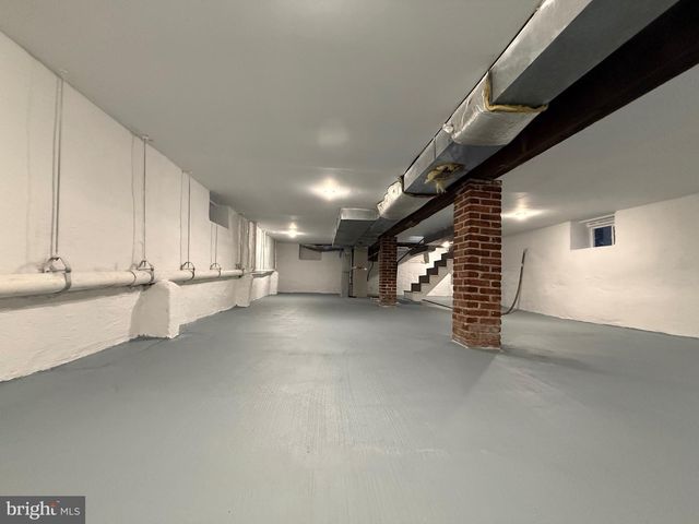 105 N DIAMOND ST, Clifton Heights, PA 19018