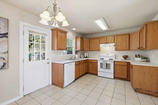 1709 Red Oak Court, Denton, TX 76209