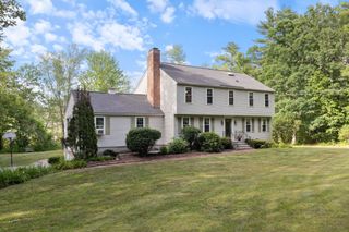 26 Williamsburg Drive, Amherst, NH 03031