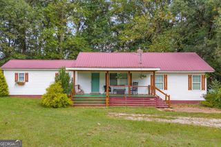 2695 Brays Lake Road, Royston, GA 30662
