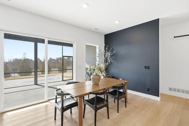 1301 HAXBY CT, Columbia, MO 65201