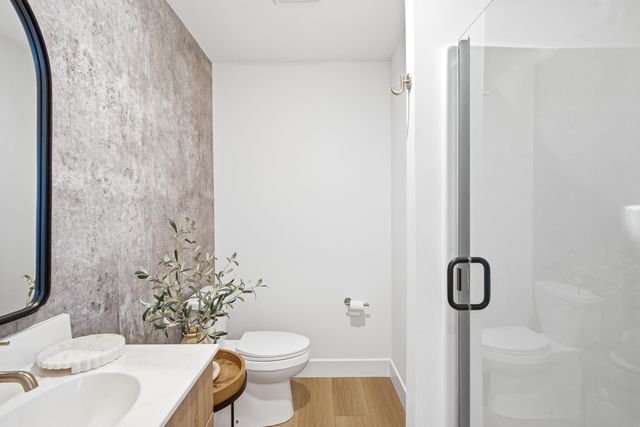 1301 HAXBY CT, Columbia, MO 65201