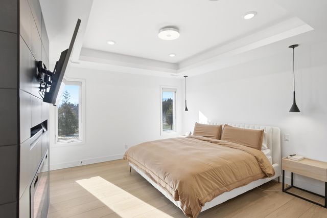 1301 HAXBY CT, Columbia, MO 65201