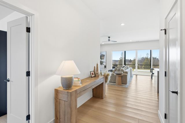 1301 HAXBY CT, Columbia, MO 65201