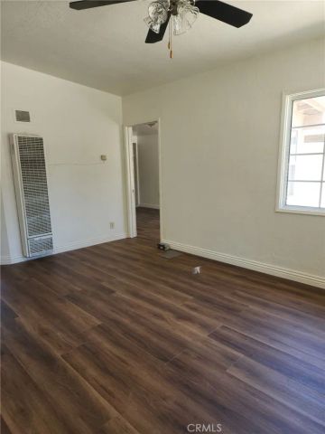 1310 S Atlantic A, Compton, CA 90221