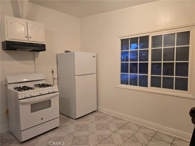 1310 S Atlantic A, Compton, CA 90221