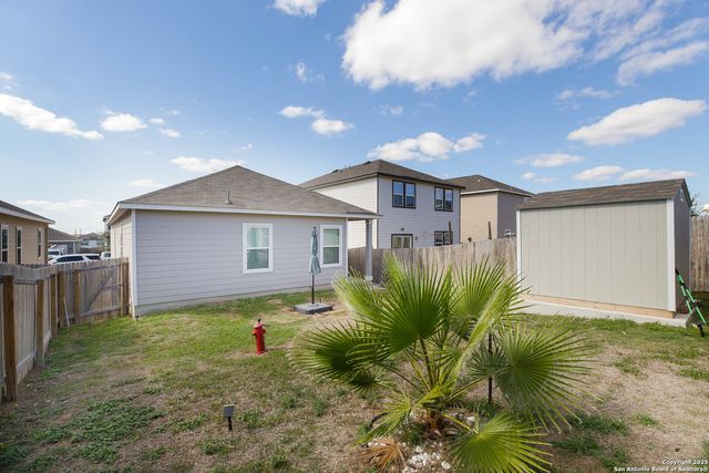 5214 Winding Stream, St Hedwig, TX 78152