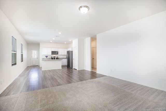 5214 Winding Stream, St Hedwig, TX 78152