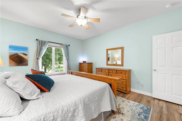 1812 N 150th Street, Basehor, KS 66007