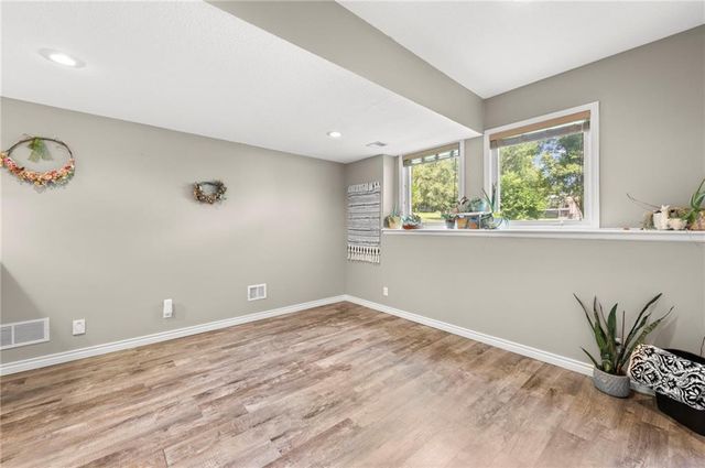 1812 N 150th Street, Basehor, KS 66007